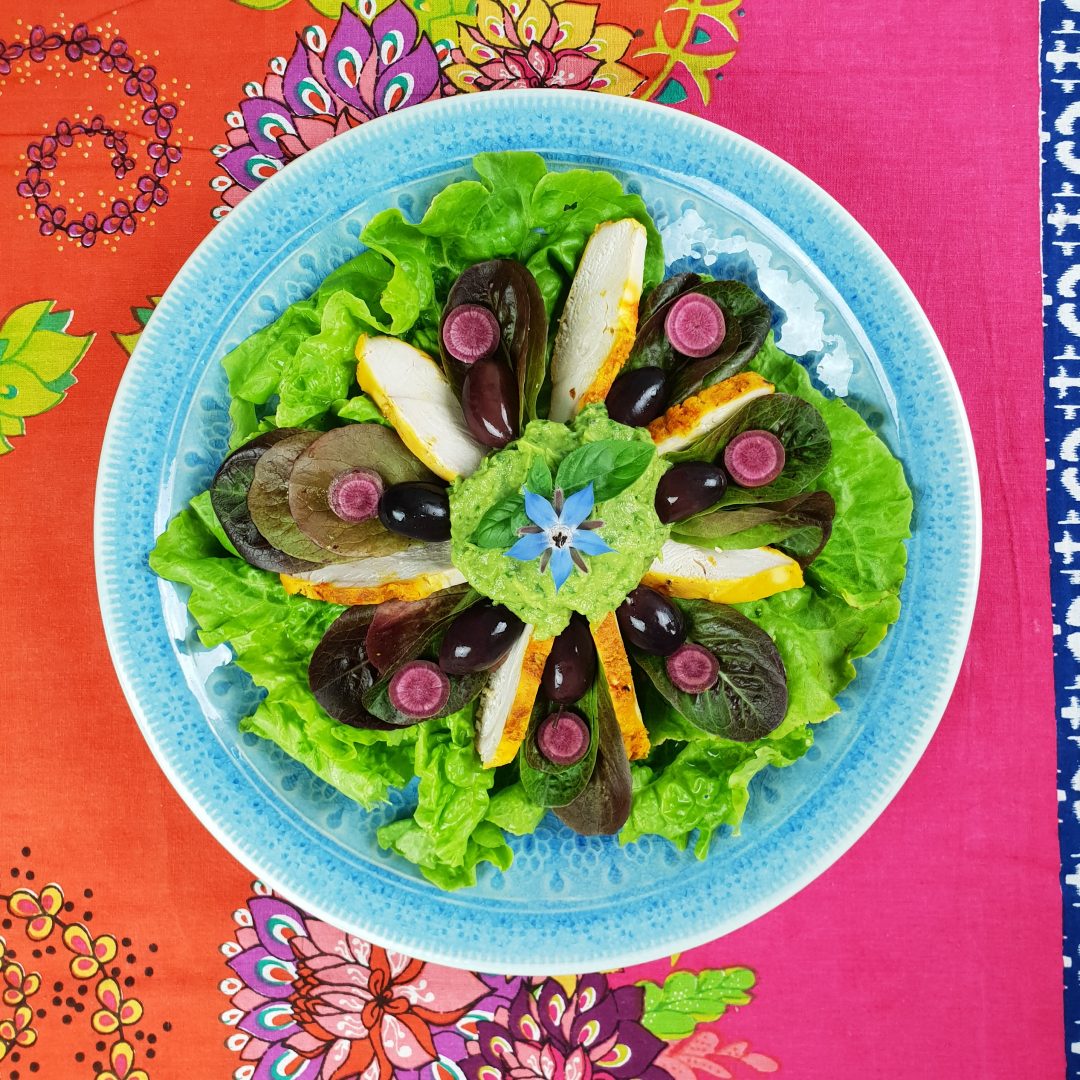 Kycklingsallad med avokadoröra